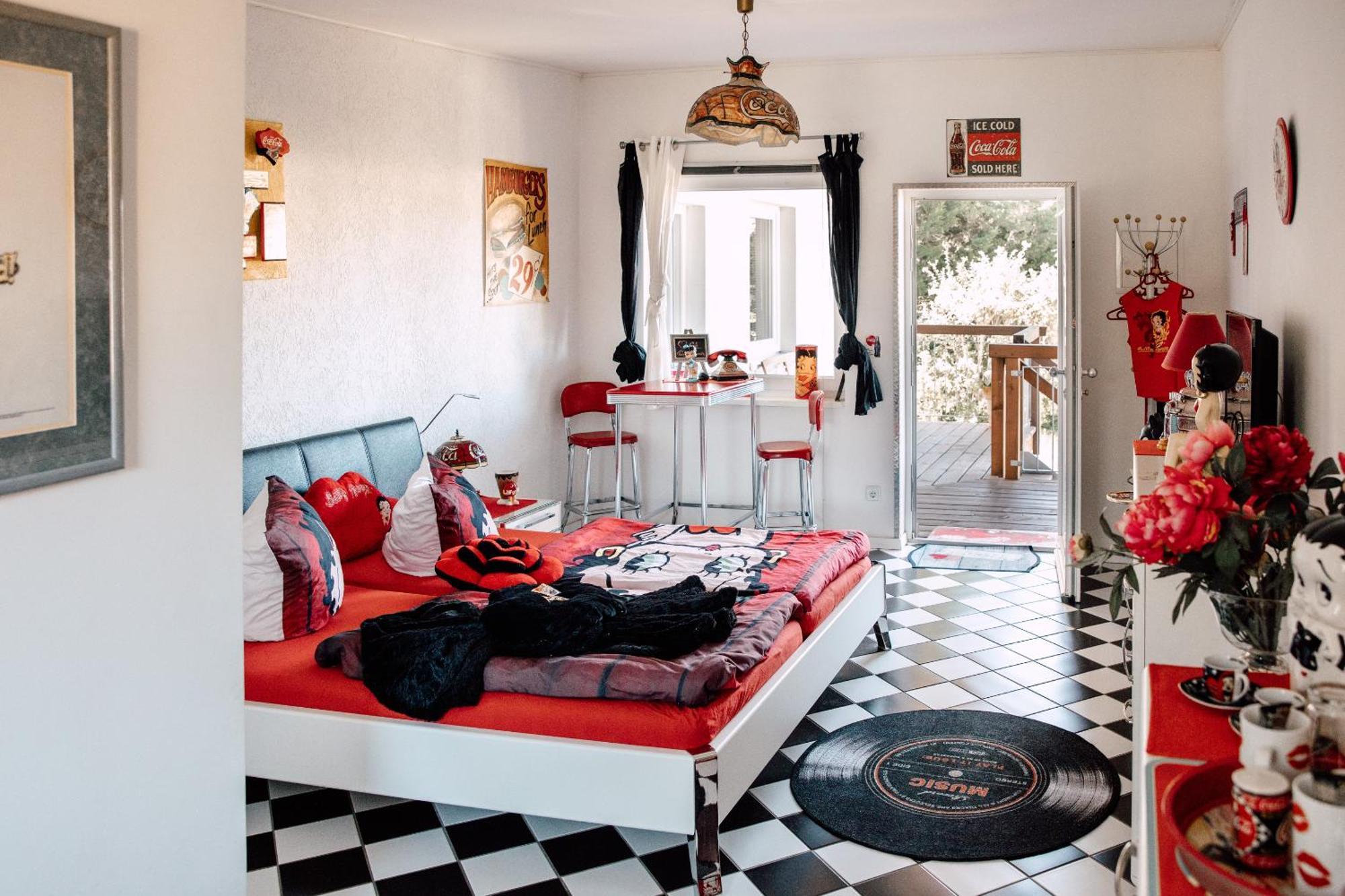Down Town Motel Berlin Phòng bức ảnh